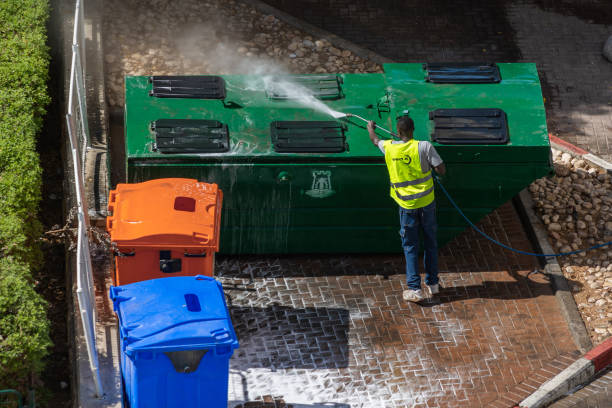 Best Roof Pressure Washing  in Fruitdale, CA